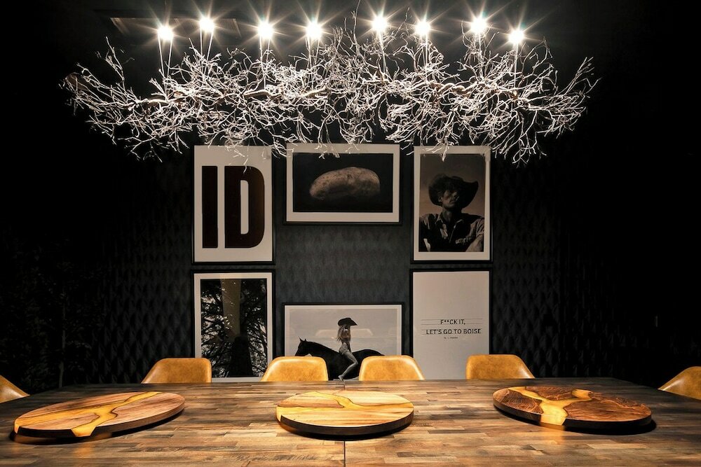 Фото Inn at 500 Capitol