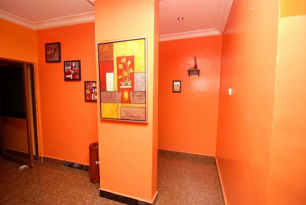 Фото Trafford Hotel