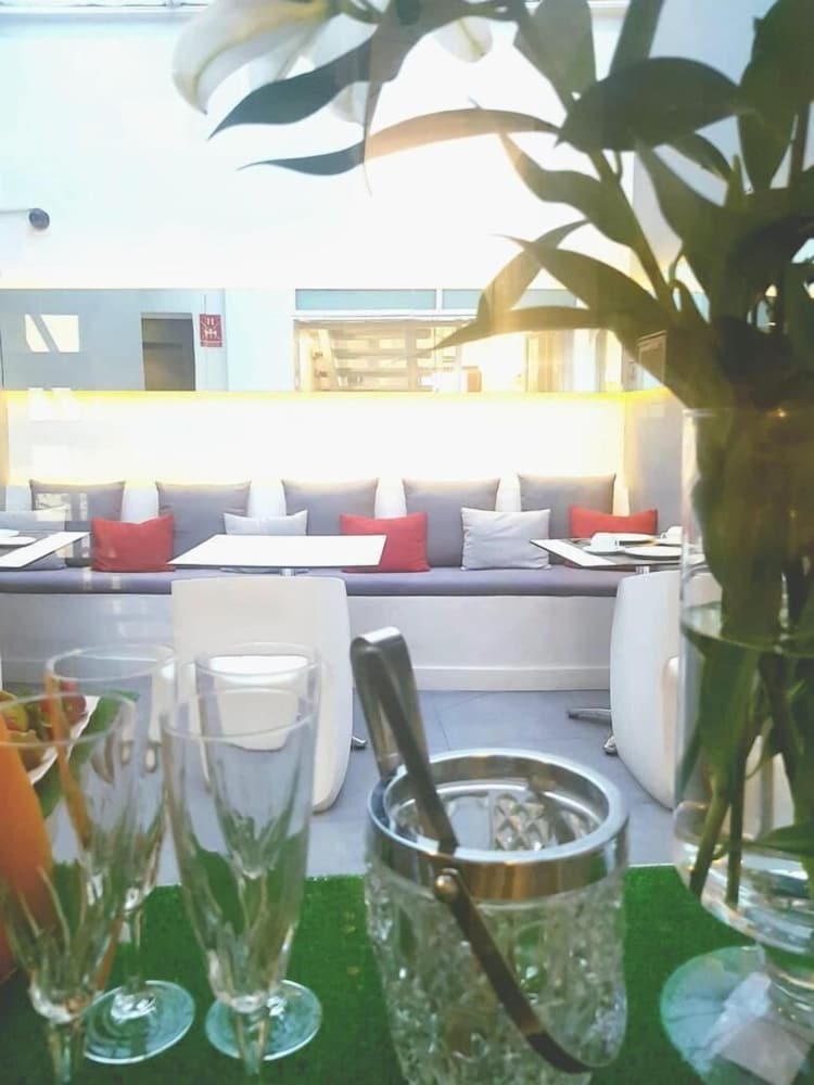 Фото Hotel Boutique Caireles