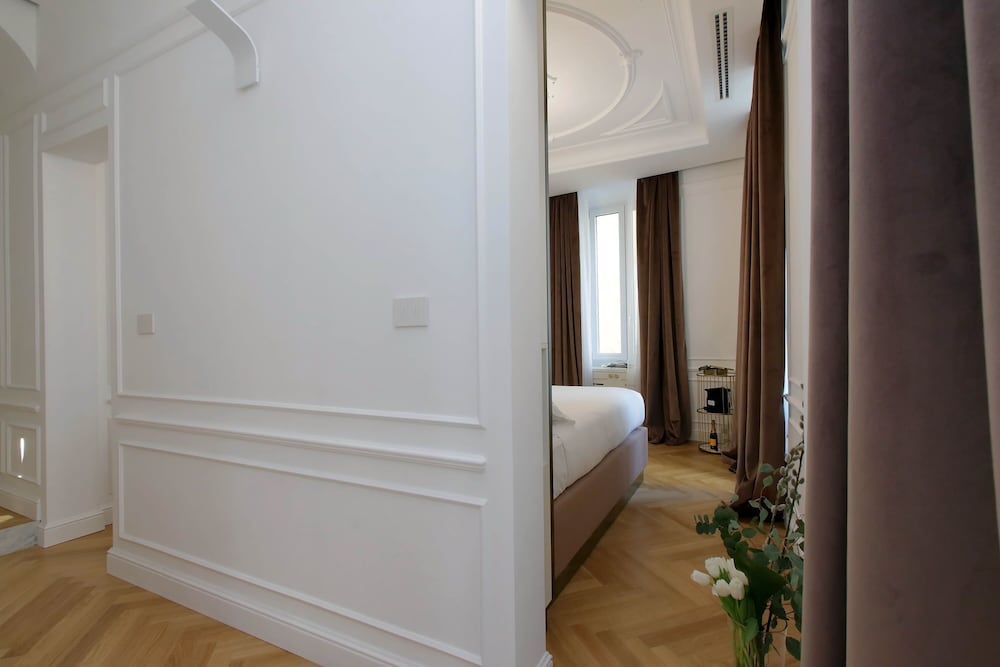 Фото Domna Luxury Suites