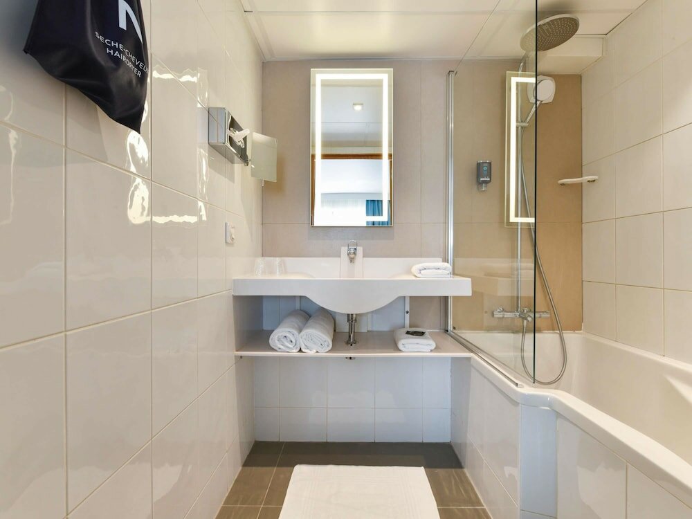 Фото Novotel La Rochelle Centre