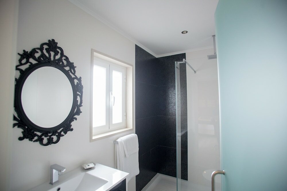 Фото Thomar Story