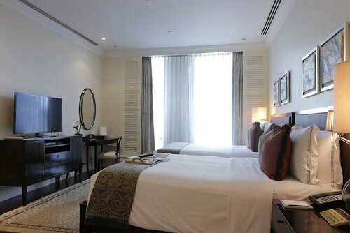 Внешний вид отеля Raffles Makati в Макати, фото 5