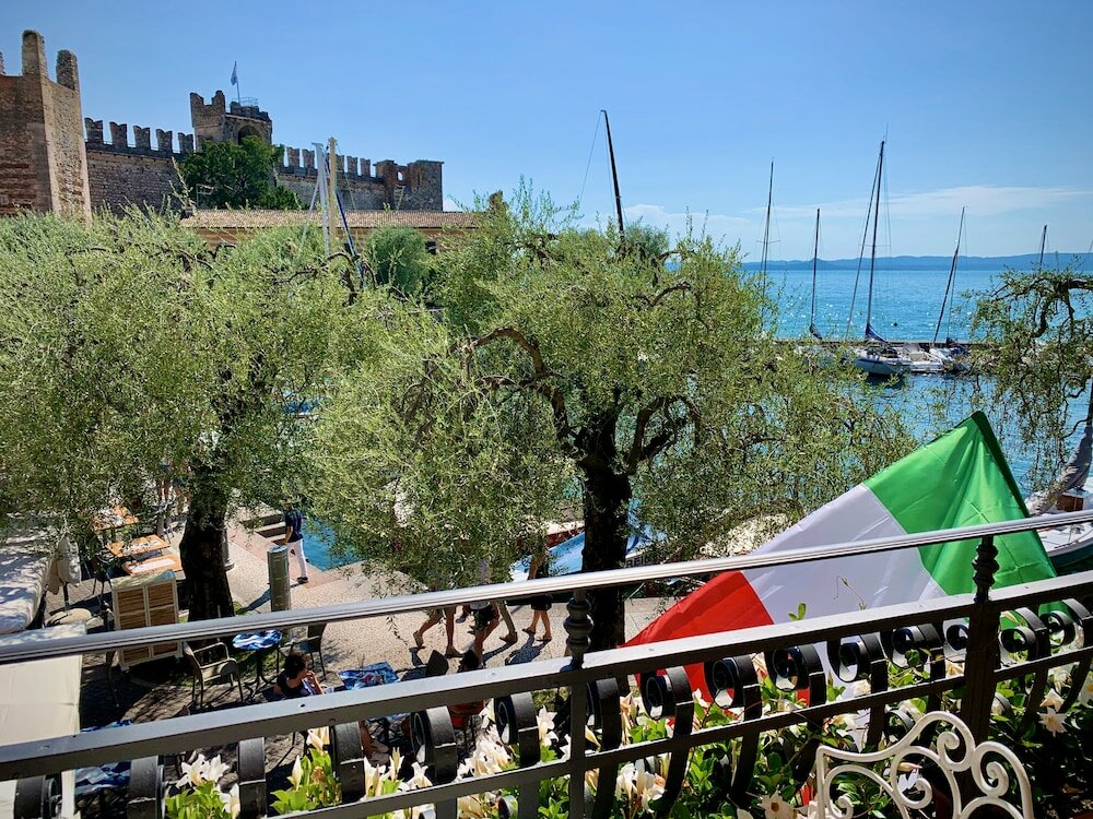 Фото Albergo Ristorante Gardesana S