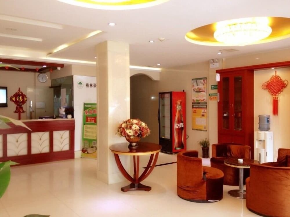 Фото GreenTree Inn Nantong Haimen Bus Statian Shell Hotel
