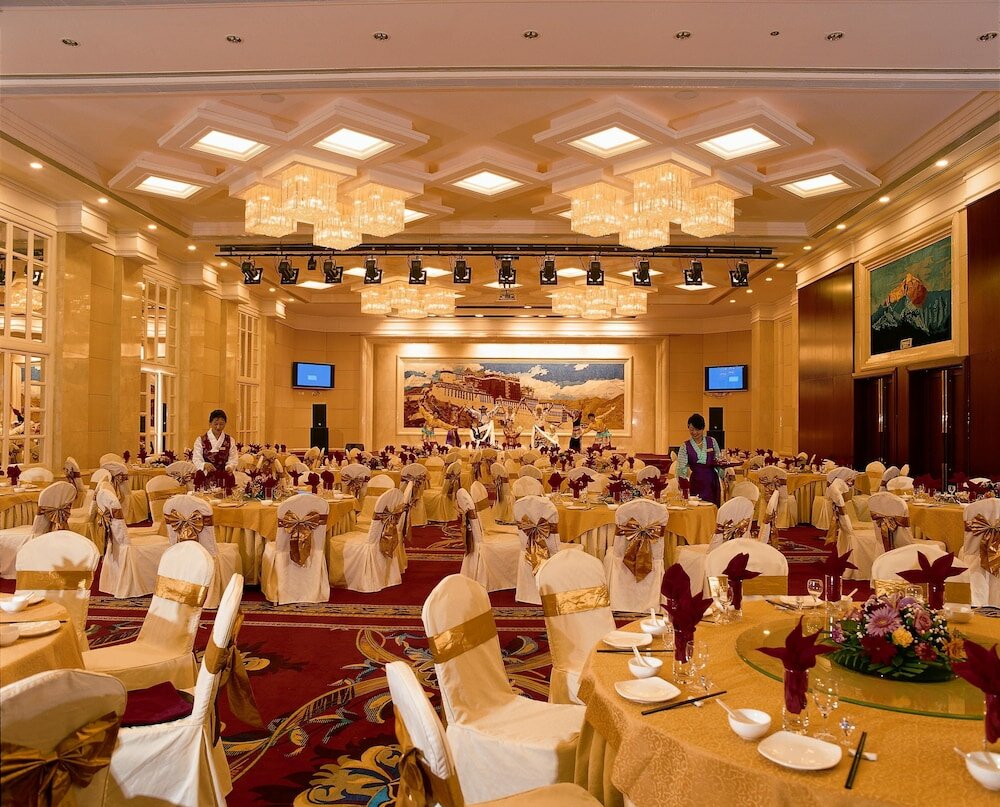 Фото Beijing Tibet Hotel