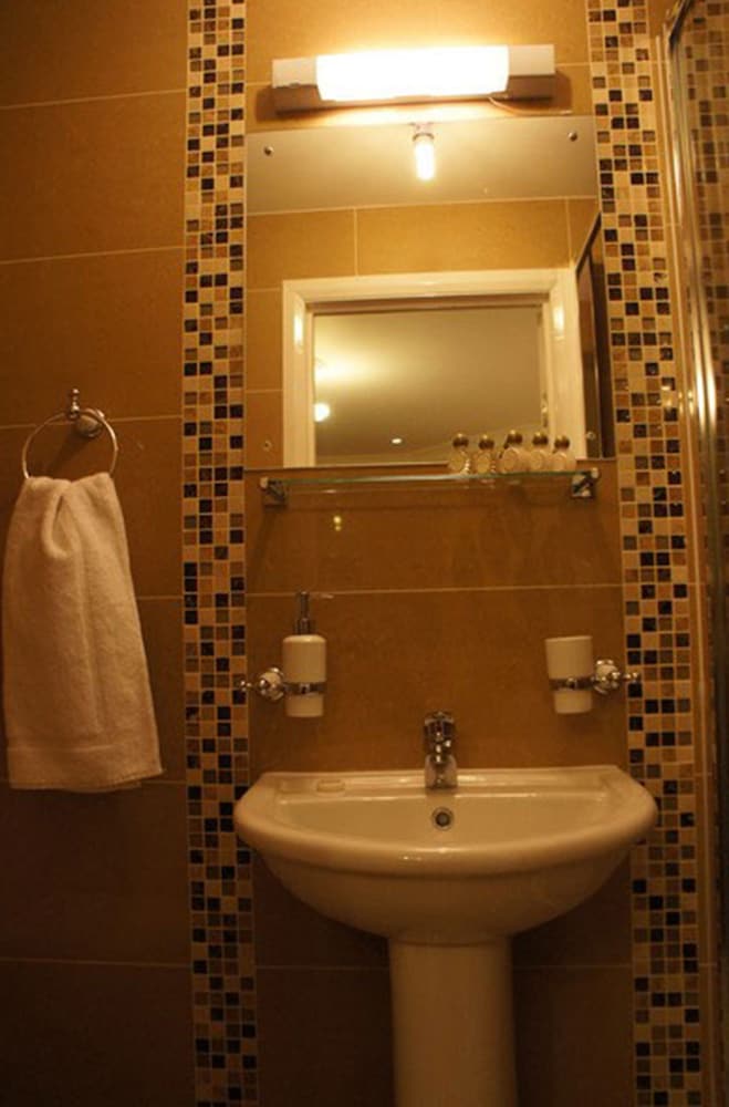 Фото Sapphire Hotel