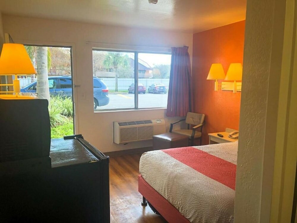 Фото Motel 6 Jacksonville, Fl - Orange Park