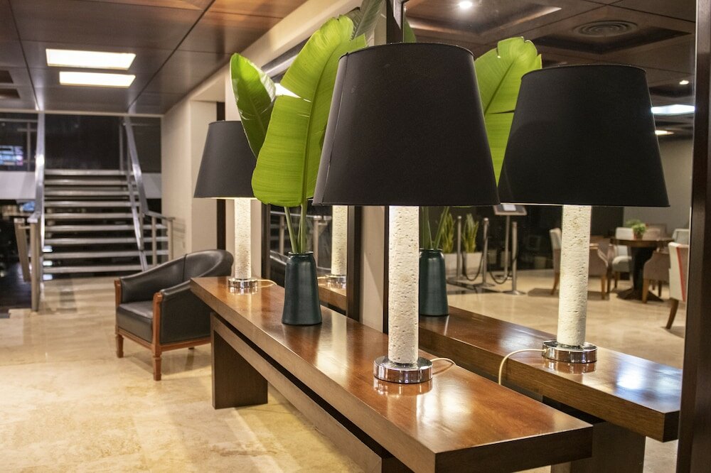 Фото Grand King Hotel