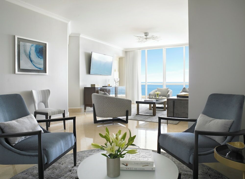 Фото Acqualina Resort & Residences On The Beach