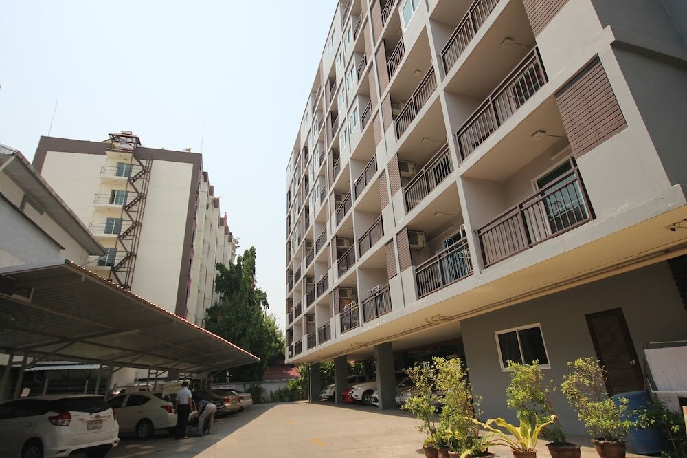 Фото Airport Resident 2