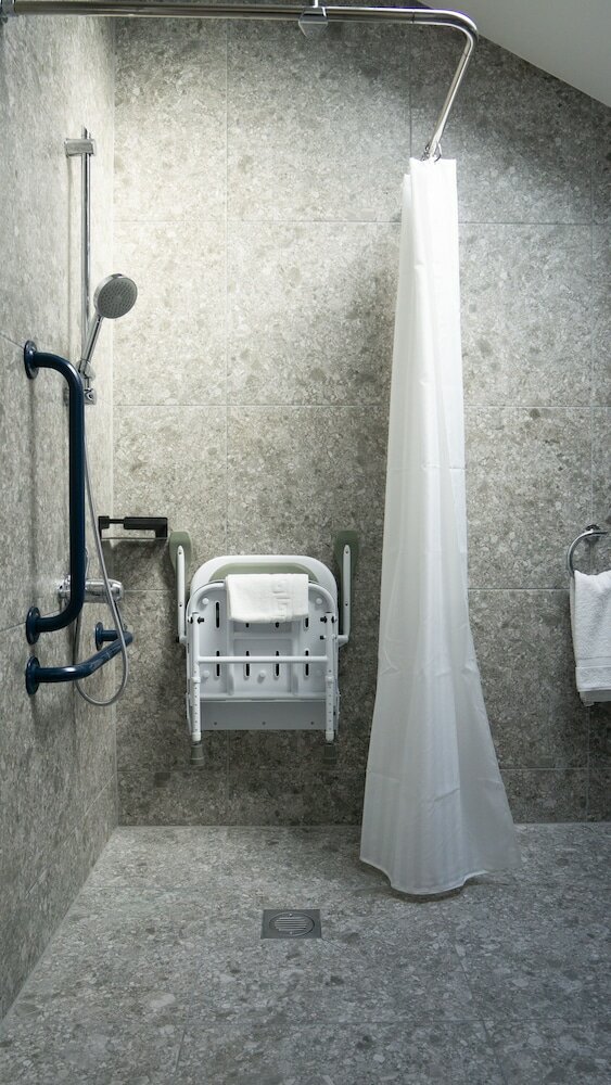 Фото The Pillar Hotel