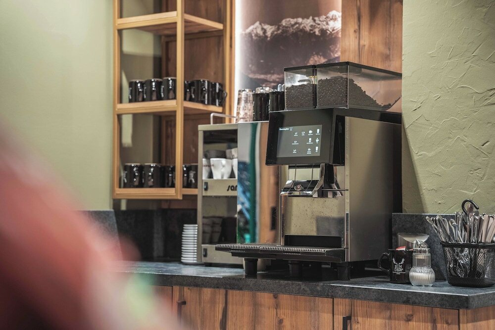 Фото Binders Budget City Mountain Hotel