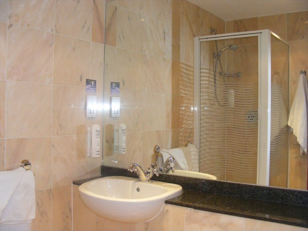 Фото Mermaid Suite Hotel