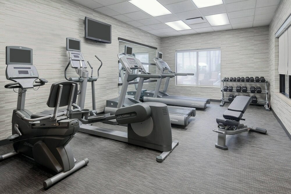 Фото Courtyard by Marriott Tampa Downtown