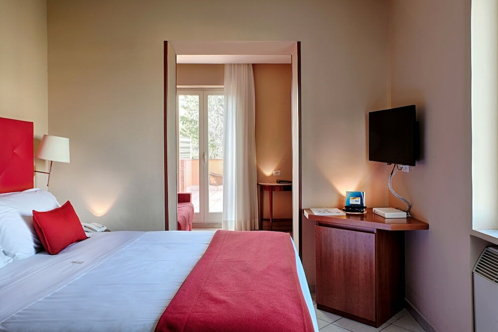 Фото Montespina Park Hotel