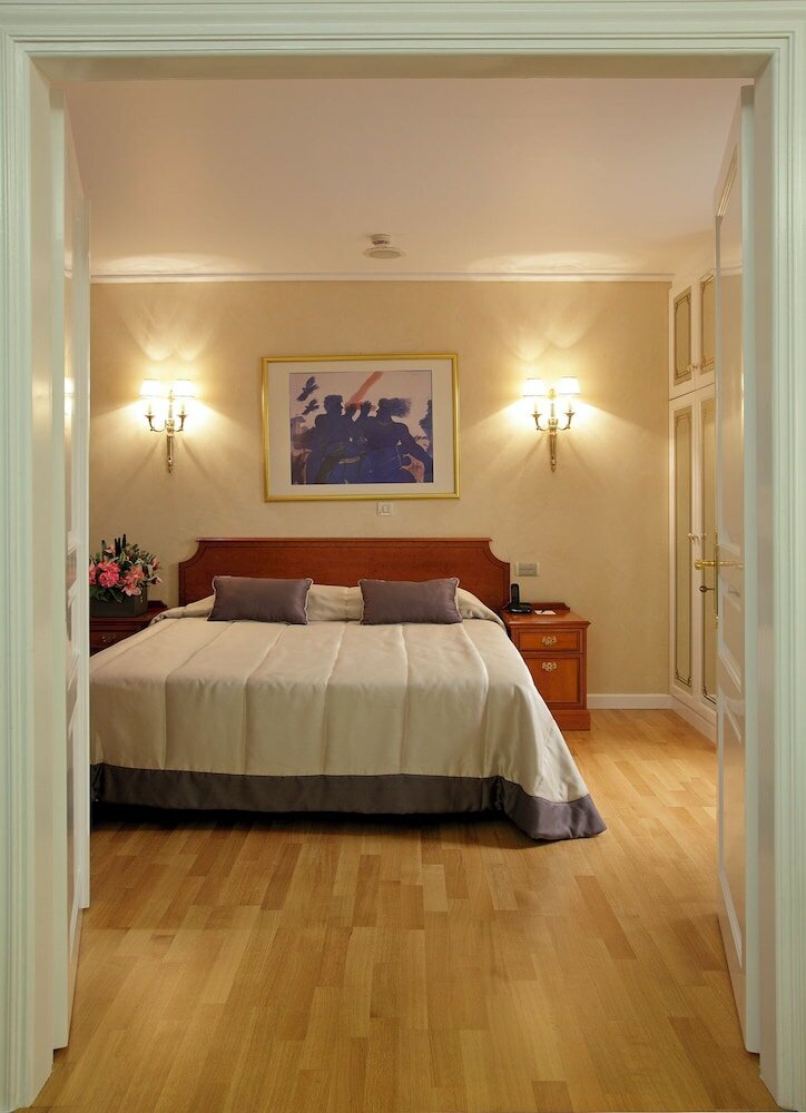 Фото Theoxenia Palace Hotel