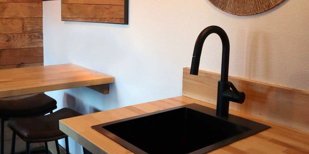 Фото Ashore Hotel