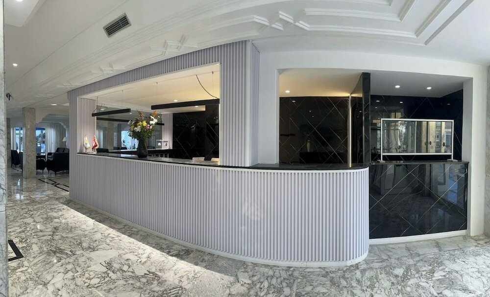 Фото Hotel Nesrine