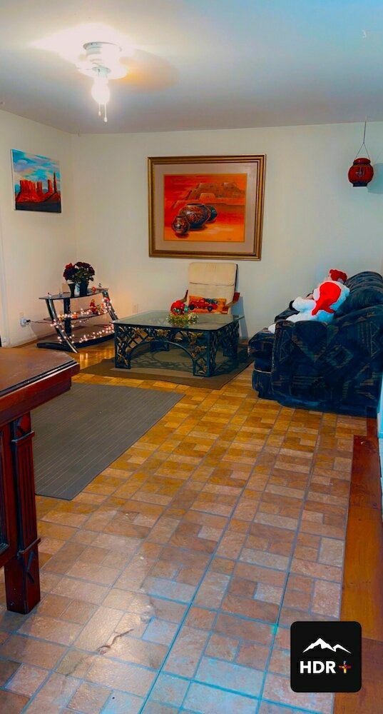 Фото The Yellow Penthouse