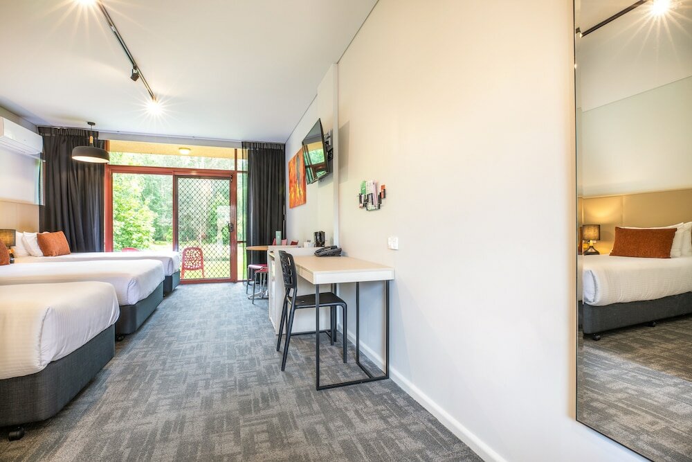 Фото Nightcap at York on Lilydale