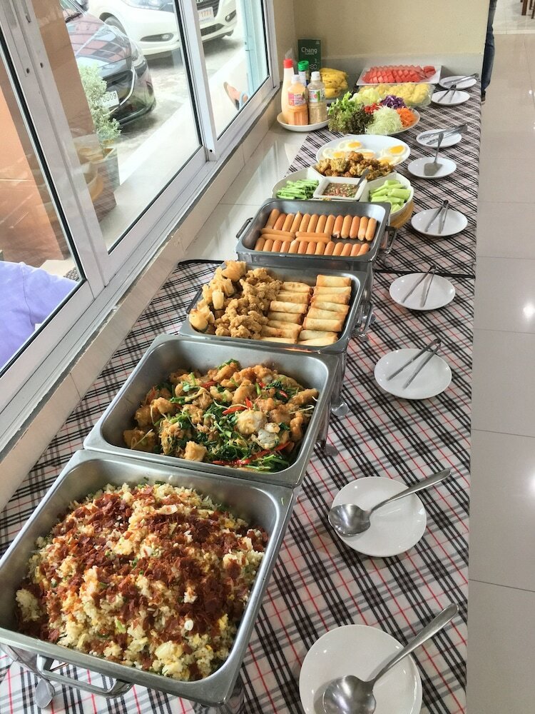 Фото Ananya Residence Service Apartment