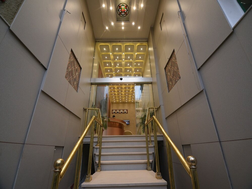 Фото Hotel Amrta