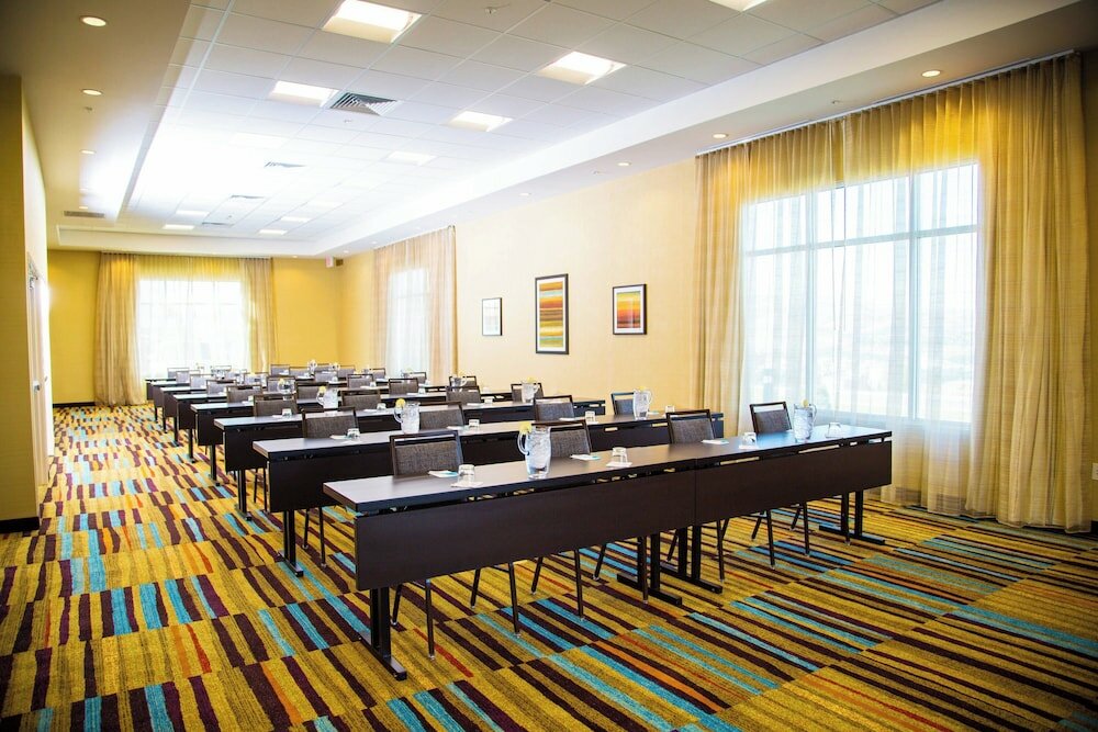 Фото Fairfield Inn and Suites by Marriott Pocatello