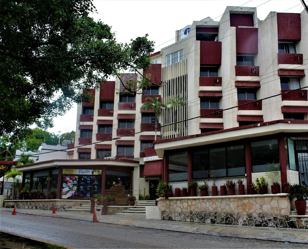 Фото Hotel Plaza Kokai