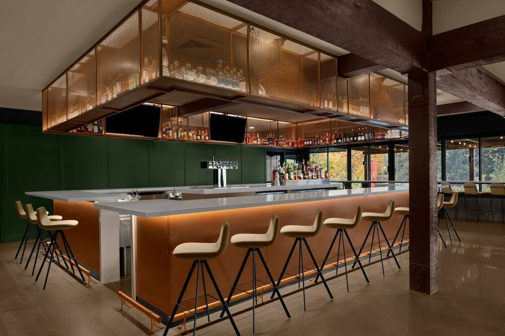 Фото Valley River Inn