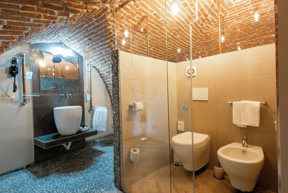 Фото № 4u Guest House