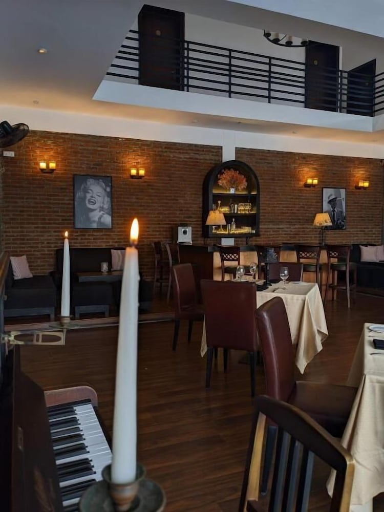 Фото Daffodils Beach Negombo