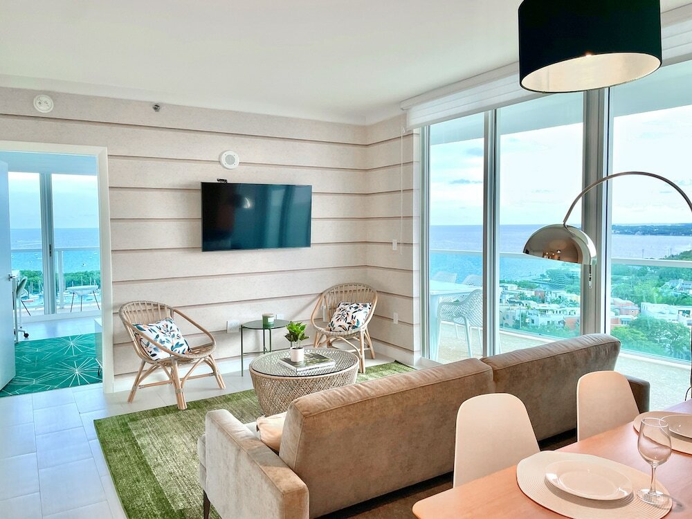 Фото Miami Vacation Rentals - Coconut Grove
