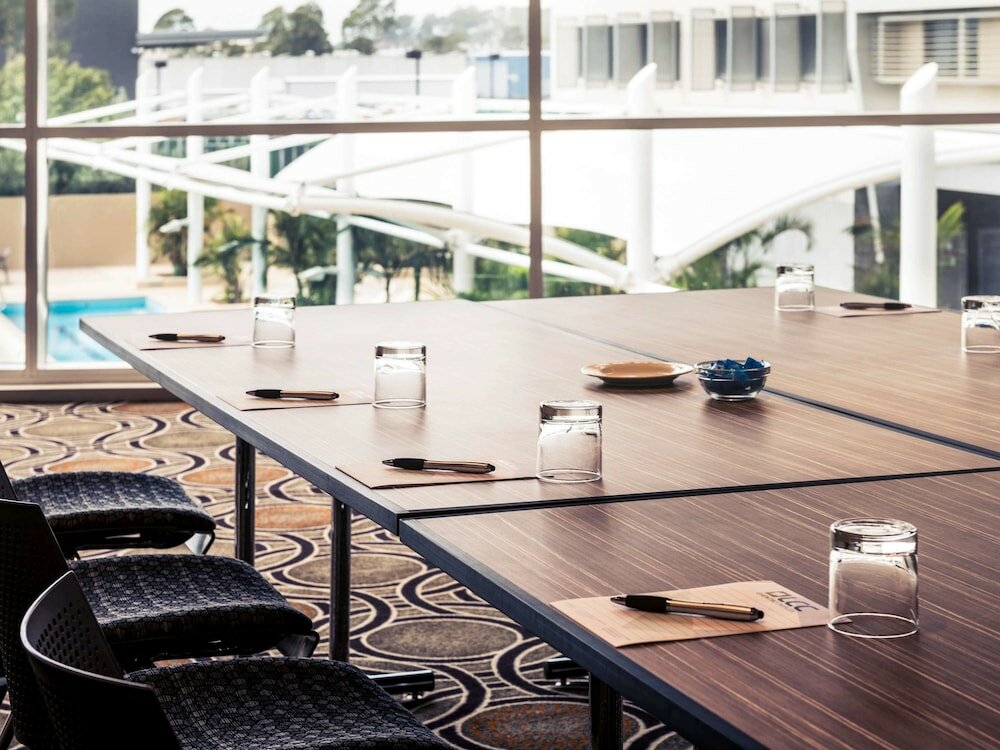 Фото Mercure Sydney Liverpool