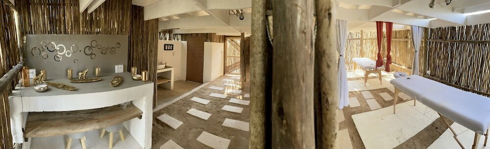 Фото Lindiwe Safari Lodge