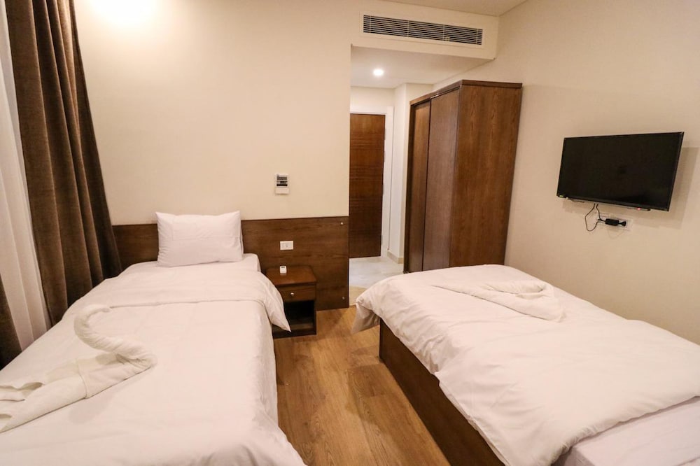 Фото Miramar Downtown