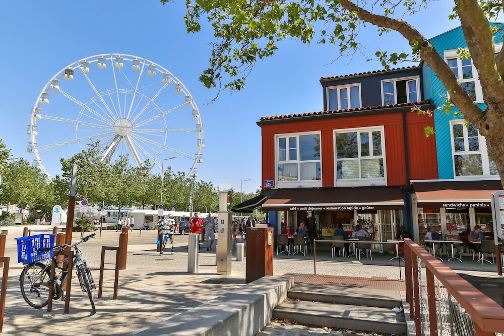 Фото Hôtel La Tour de Nesle La Rochelle Vieux Port