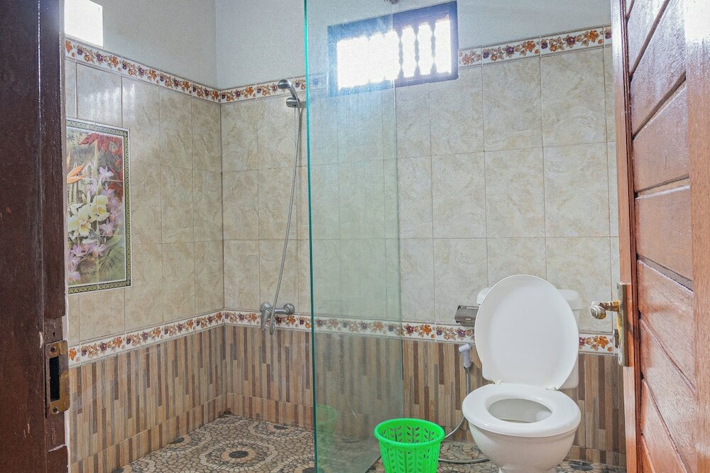 Фото Artha Dewata Home Stay