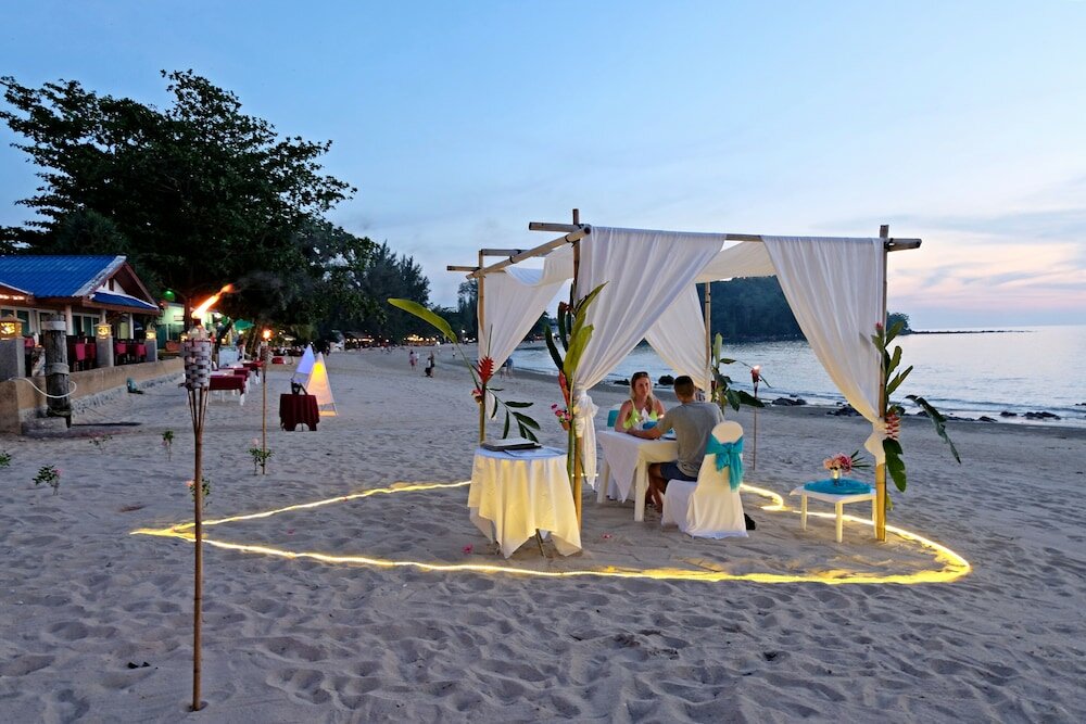 Фото Andaman Lanta Resort