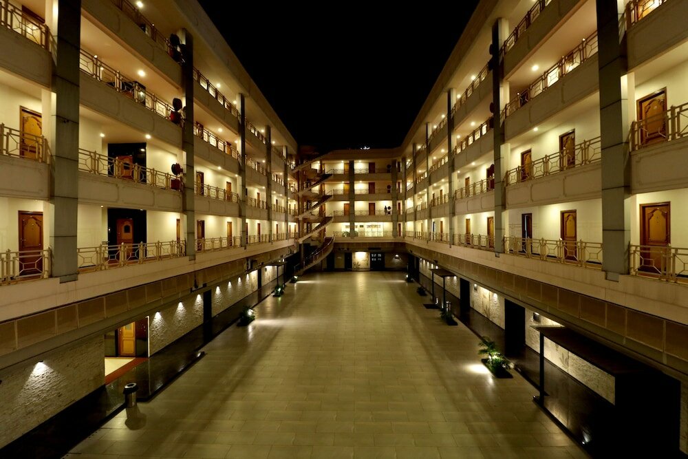 Фото отеля 3