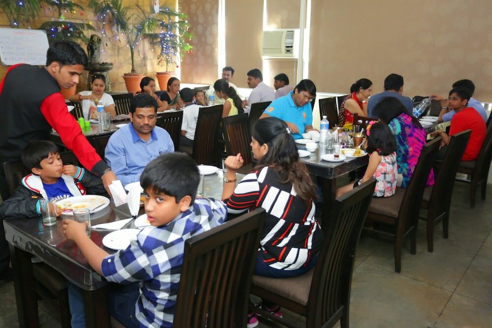 Фото Hotel Padmini Palace