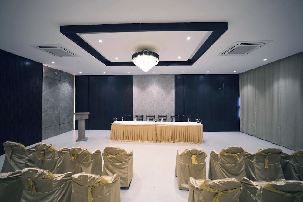 Фото Hotel Prag Continental