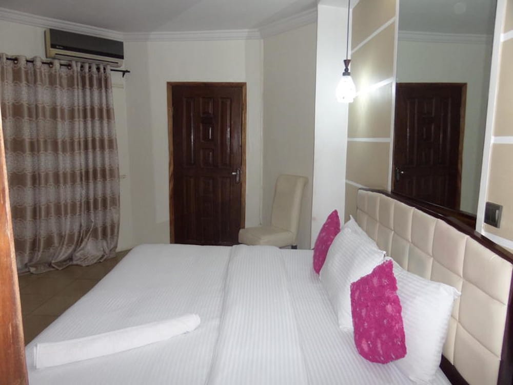 Фото Prumssy Hotel