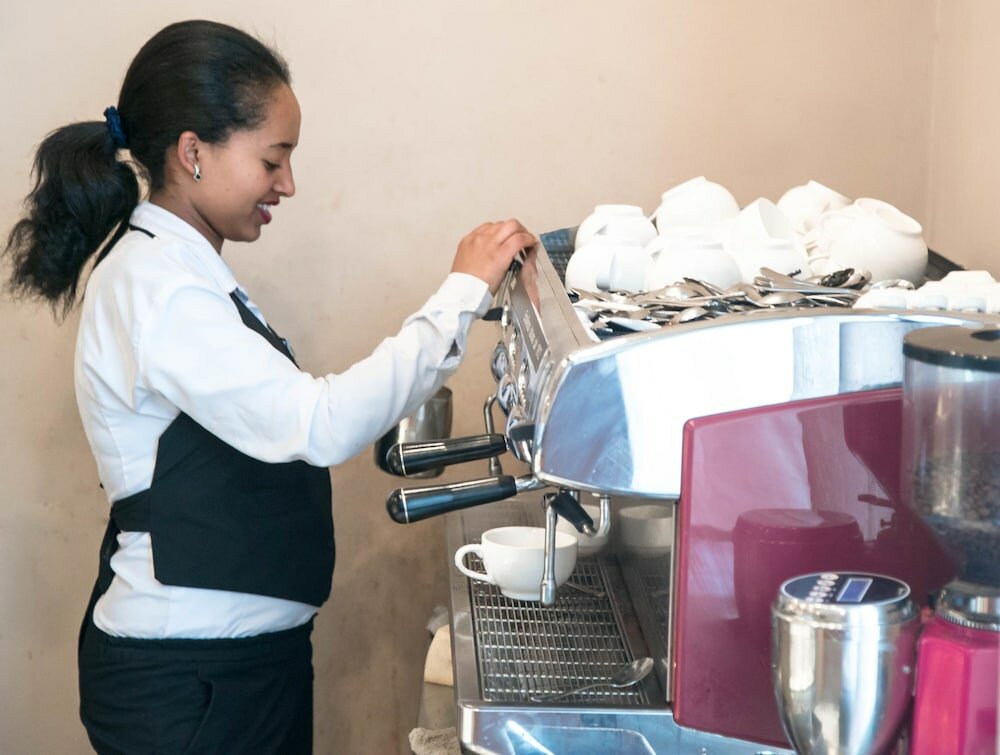 Фото Magnolia Hotel & Conference Center