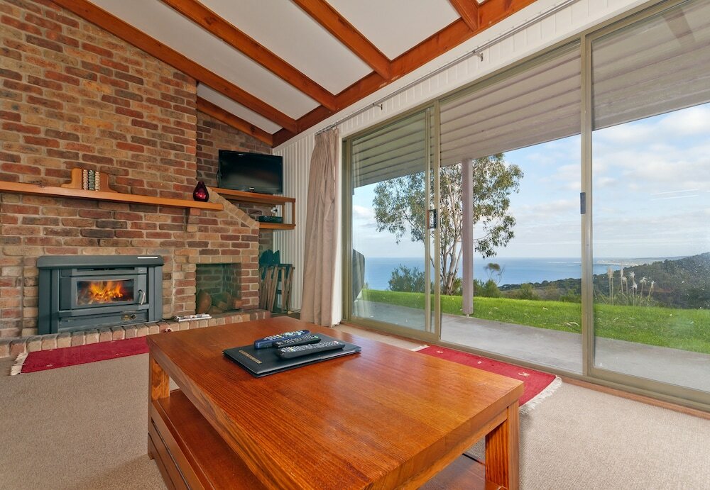 Фото Beacon Point Ocean View Villas