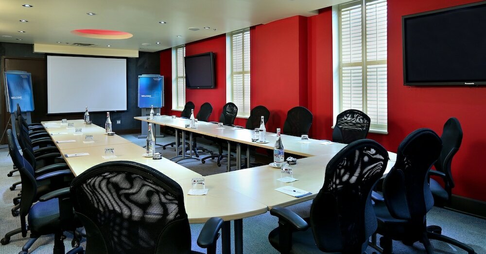 Фото DoubleTree by Hilton Ottawa Downtown