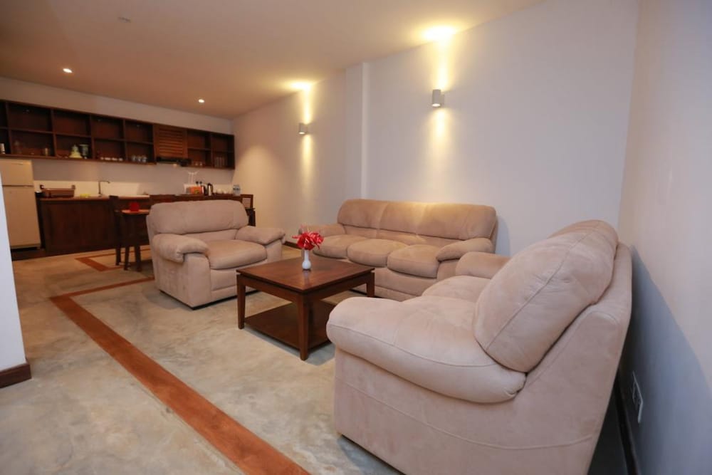 Фото Refresh Hotel