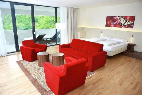 Внешний вид отеля Thermenhotel Karawankenhof в Филлахе, фото 4