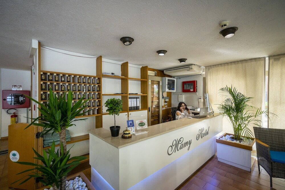 Фото Hotel Mamy