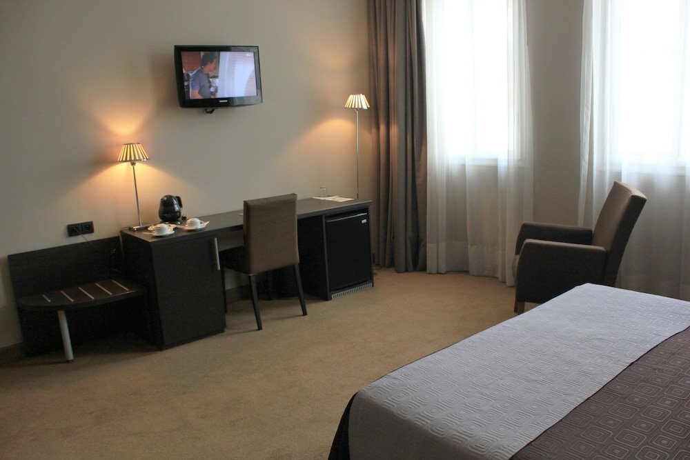 Фото Tana Hôtel